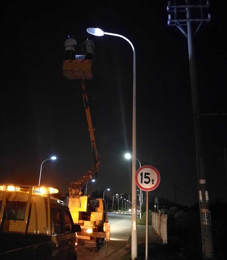 0管理光能路燈替換市電路燈